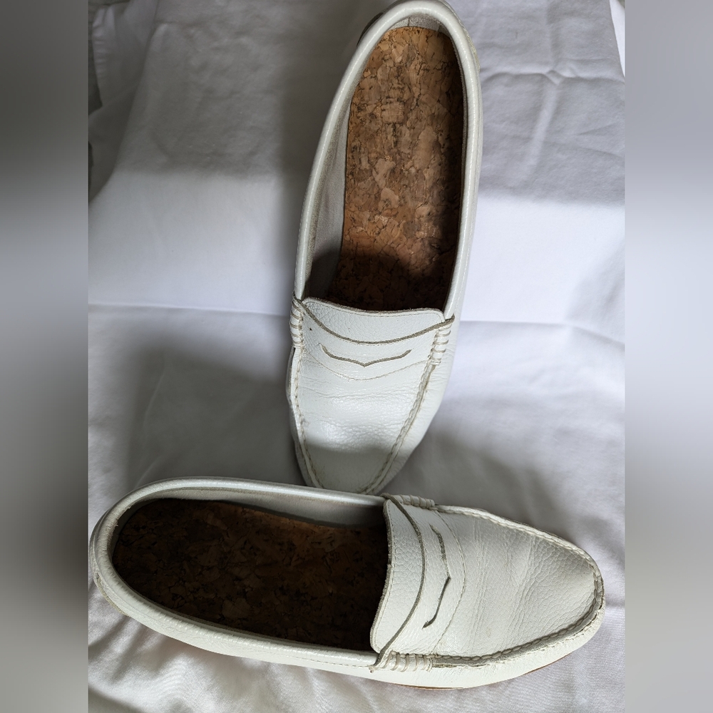 G.H. Bass Weejuns Loafers white size 8